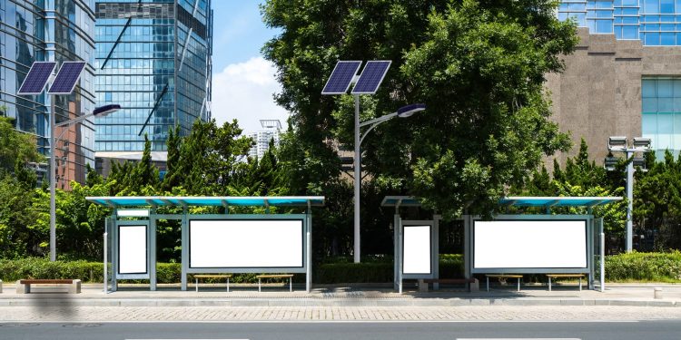 Uzaktan Erişimli Solar Aydınlatma Direkleri